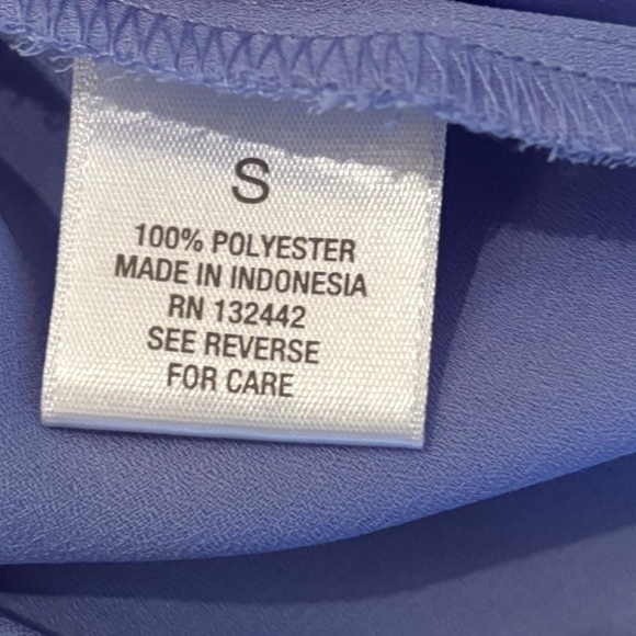 Periwinkle top - Picture 4 of 5